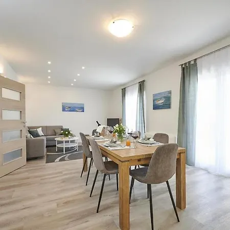 Apartment Lorena